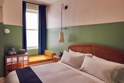 The Drayton Hotel - image 5