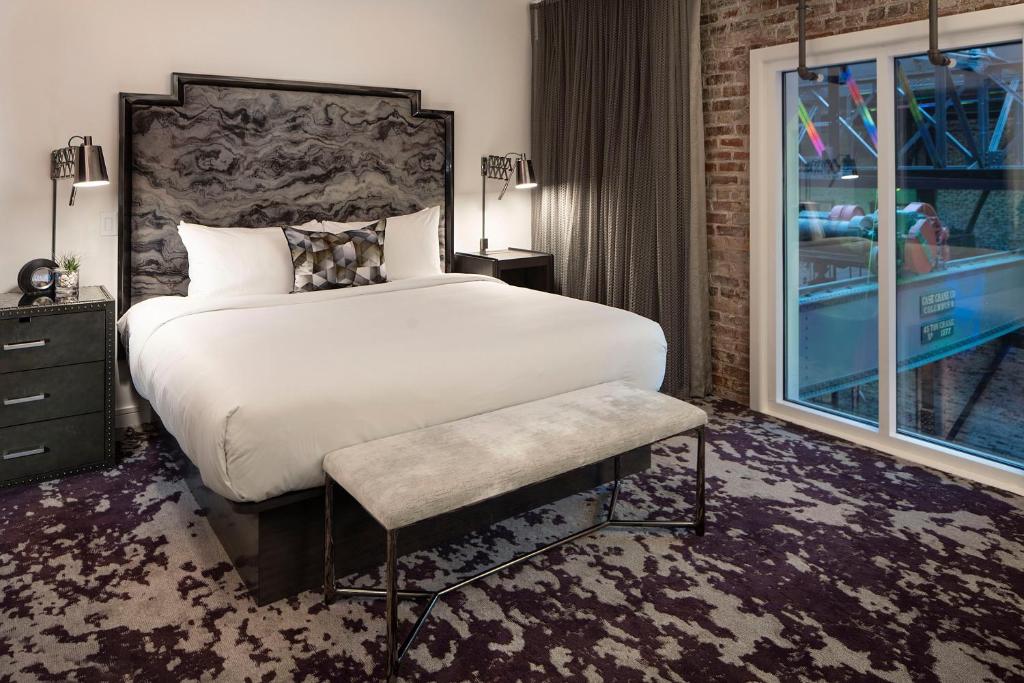 JW Marriott Savannah Plant Riverside District - image 2