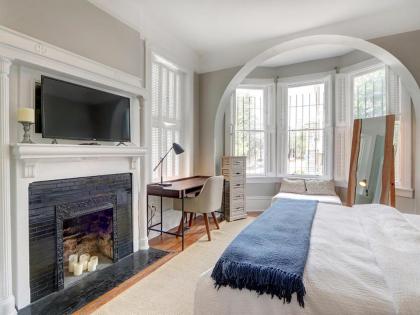 Bolton Forsyth Suite - image 4