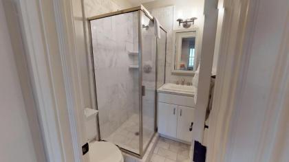 Suite Escape - image 2