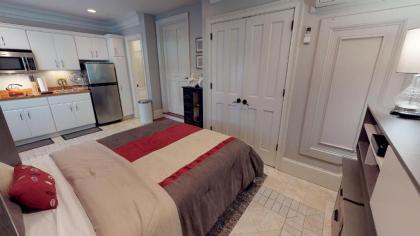 Suite Escape - image 3