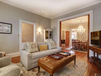 Luxury on Lincoln - image 5