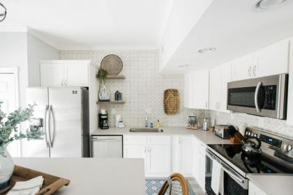 Lynwood Collection on Forsyth 14A by Lucky Savannah - image 17
