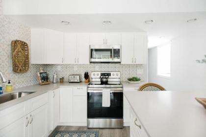Lynwood Collection on Forsyth 14A by Lucky Savannah - image 5