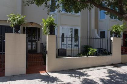 Villa on Broughton Main by Lucky Savannah - image 11