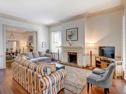 Heated Pool Access Flex Cancelation 3-Unit Rental Perfectly in Historic District - image 1