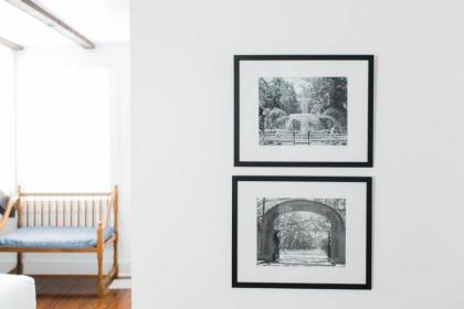 George Jones Cottage by Lucky Savannah - image 6