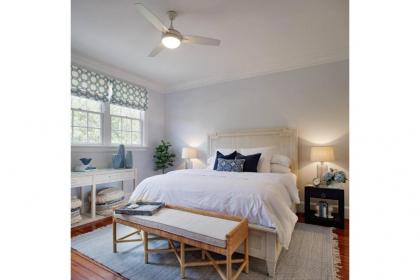 Luxe on Jones - image 17