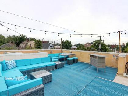 Brand New Vacation Home! Luxurious & Fun Roof top deck private parking! - image 8