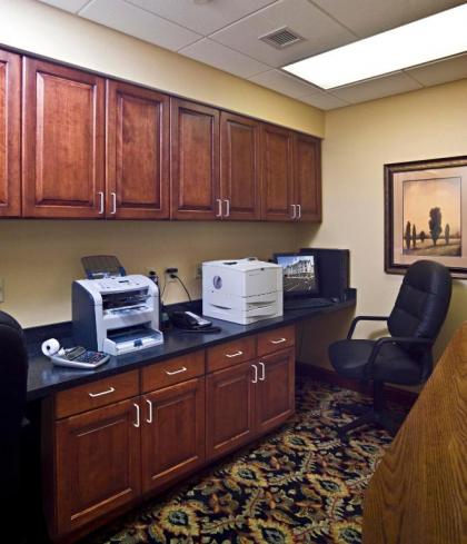 Homewood Suites by Hilton Portland - image 14