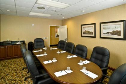 Homewood Suites by Hilton Portland - image 21