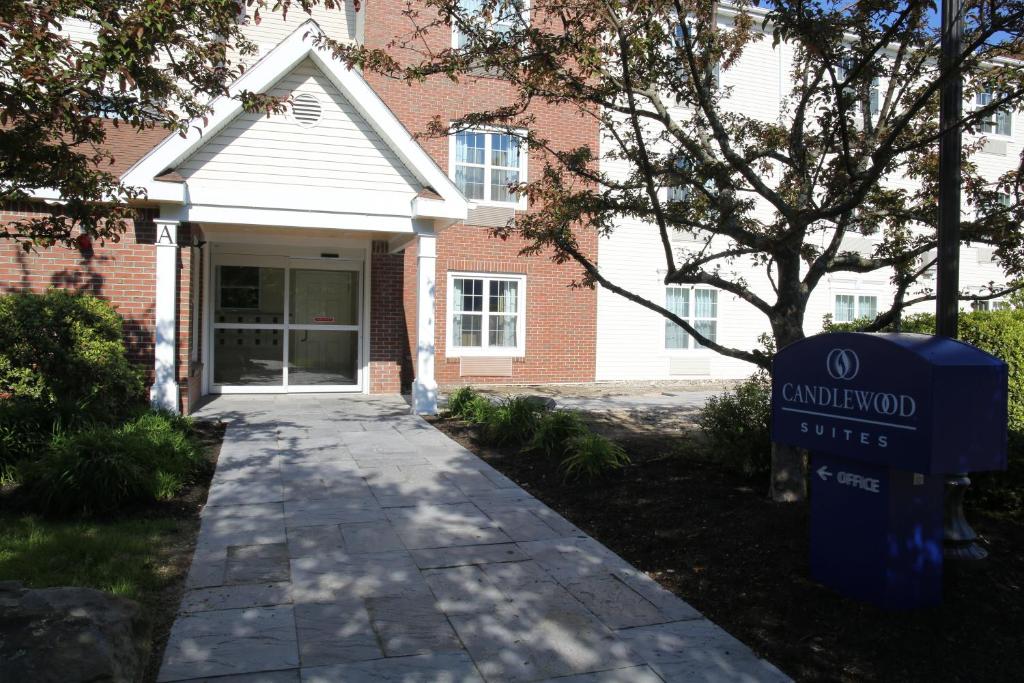 Candlewood Suites - Portland - Scarborough an IHG Hotel - image 2