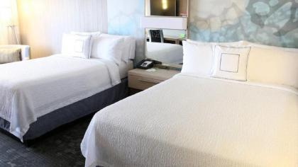 Courtyard by Marriott Portland Airport - image 11