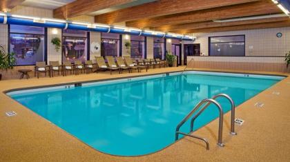 Doubletree by Hilton ChicagoSchaumburg Schaumburg
