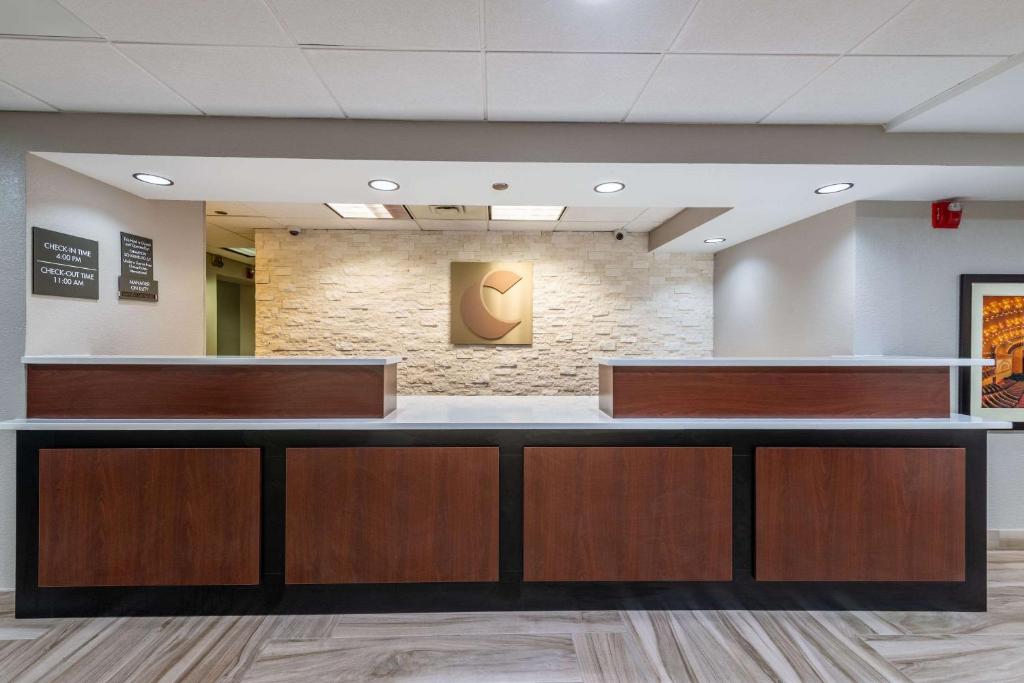 Comfort Inn Schaumburg Woodfield Chicago - image 2