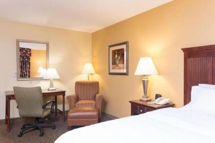 Hampton Inn Schenectady - image 15