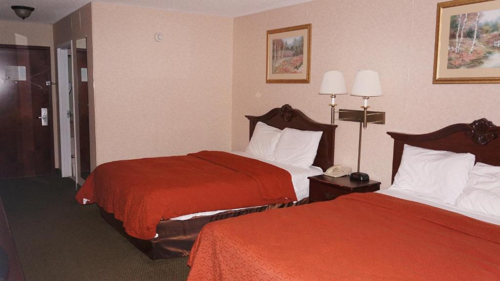 Scotland Neck Inn - main image