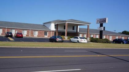 Scotland Neck Inn - image 2