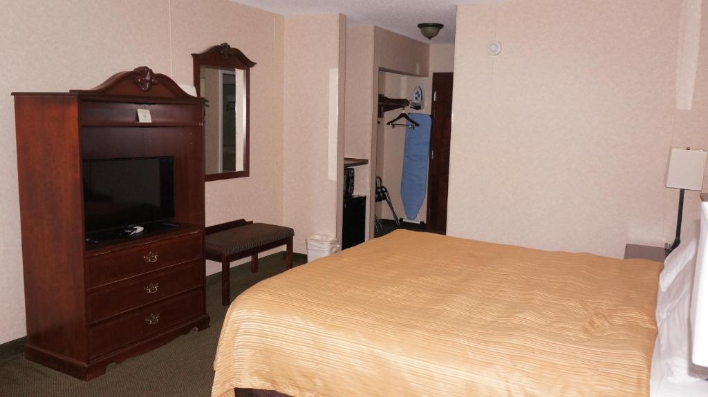 Scotland Neck Inn - image 4