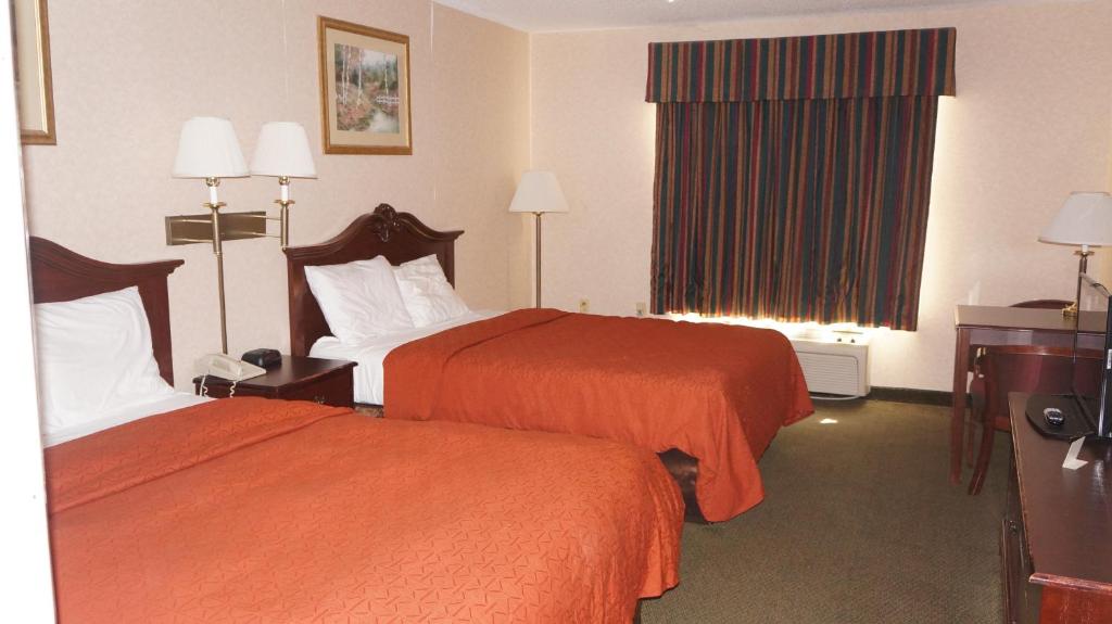 Scotland Neck Inn - image 6