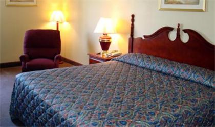Ambassador Inn Lafayette - image 12