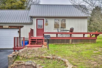 Guntersville Lake Home with Covered Boat Slip! - image 15