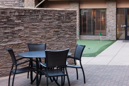 Hilton Garden Inn Scottsdale North/Perimeter Center - image 2
