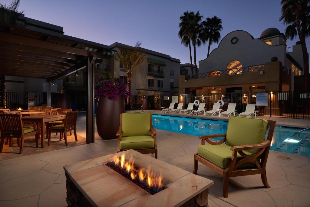 Hampton Inn & Suites Phoenix/Scottsdale - main image
