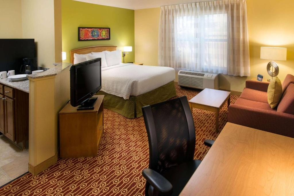 Sonesta Simply Suites Scottsdale North - image 3
