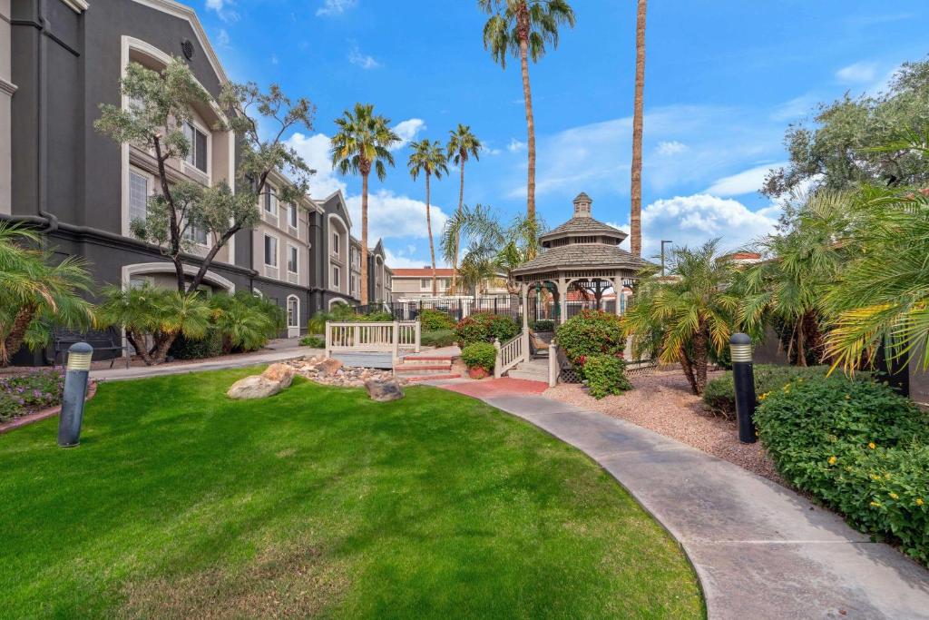 La Quinta by Wyndham Phoenix Scottsdale - main image