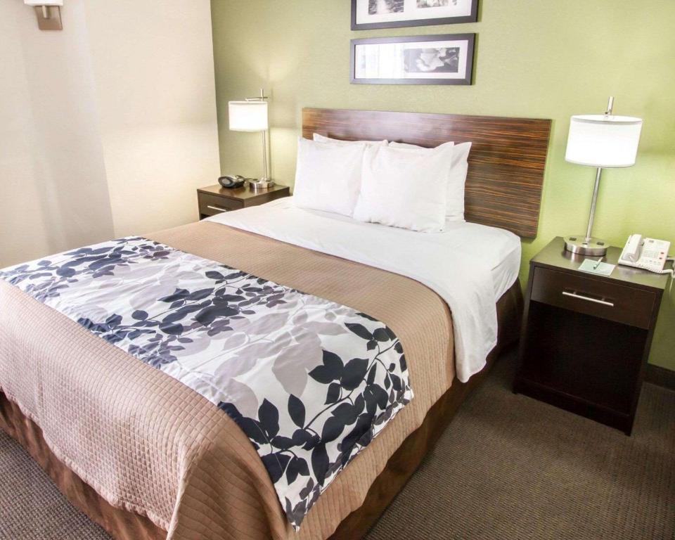 Sleep Inn at North Scottsdale Road - image 2