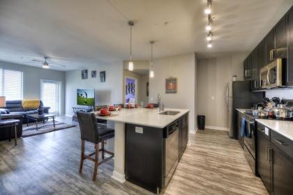 Luxury Condos by Meridian CondoResorts- Scottsdale - image 5