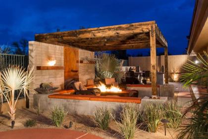 Sonoran Desert Retreat 4 BR by Casago