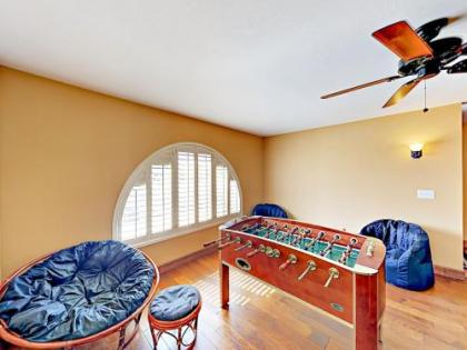 5630 E Waltann Lane Home - image 5