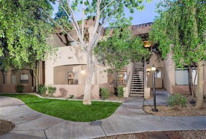 Restful 1 BR by Casago