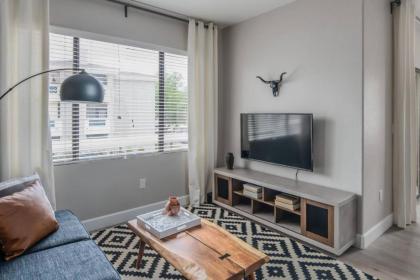 Luxury 1BR Kierland Commons #2032 by WanderJaunt - image 5