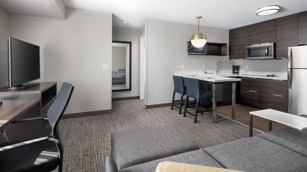 Residence Inn by Marriott Scottsdale Salt River - image 5