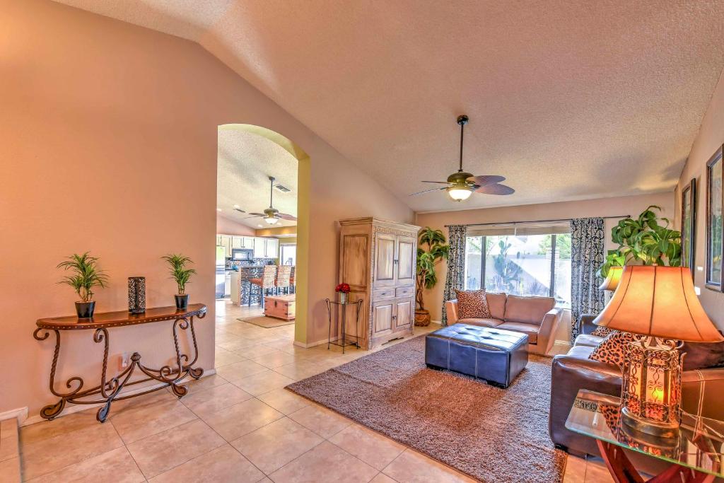 Charming Scottsdale Home with Pool Patio and Hot Tub! - image 4