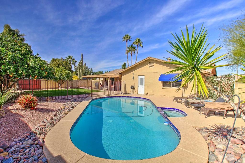 Colorful Home with Grill Less Than 4 Mi to Talking Stick Golf - main image
