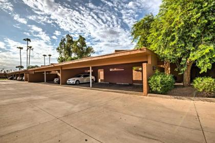 Stylish Condo with Pool and Lake 16 Mi to DT Phoenix! - image 13