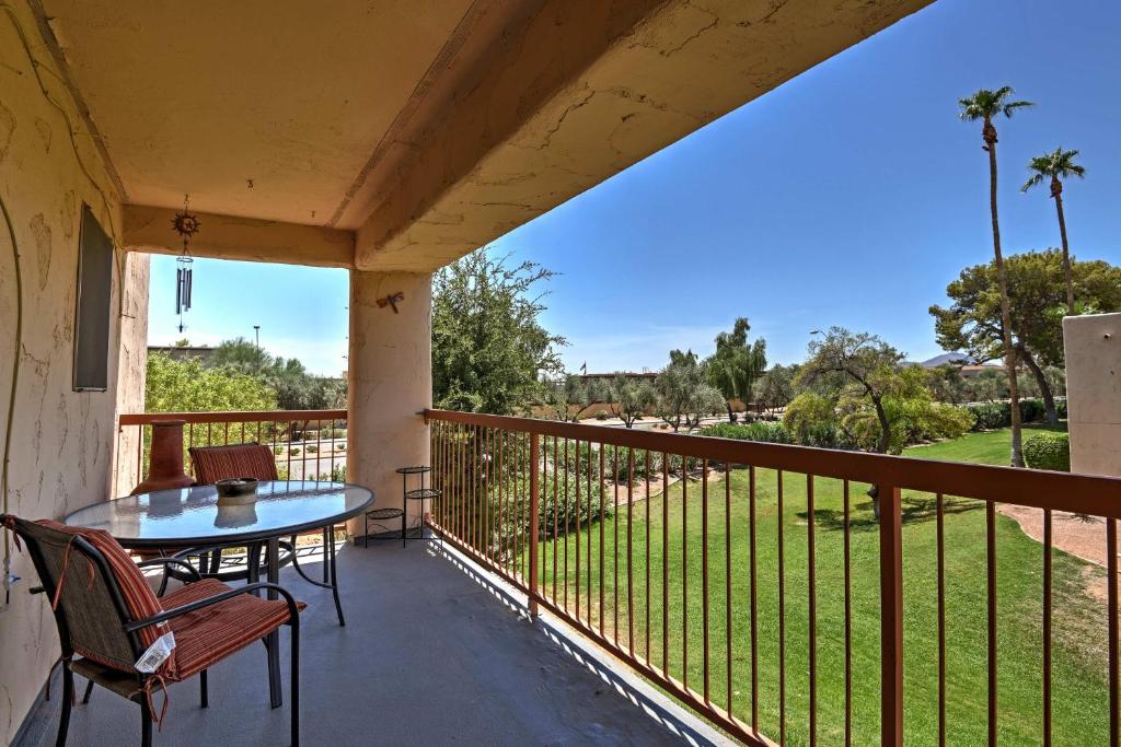 Getaway with Pool and Spa 5 Mi to Talking Stick Golf! - main image