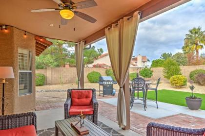 Fenced Hot Tub and BBQ Oasis Modern Scottsdale Home - image 16