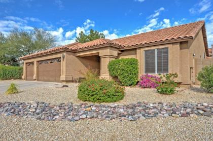 Fenced Hot Tub and BBQ Oasis Modern Scottsdale Home - image 4