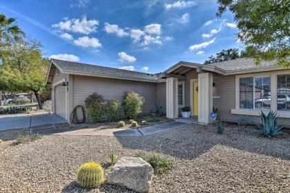 Scottsdale Home with Pool Yard Hammock and Fire Pit! - image 7