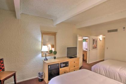 Cozy Condo with Pool Walk to Salt River Fields! - image 10
