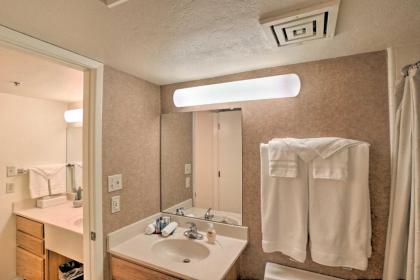 Cozy Condo with Pool Walk to Salt River Fields! - image 11