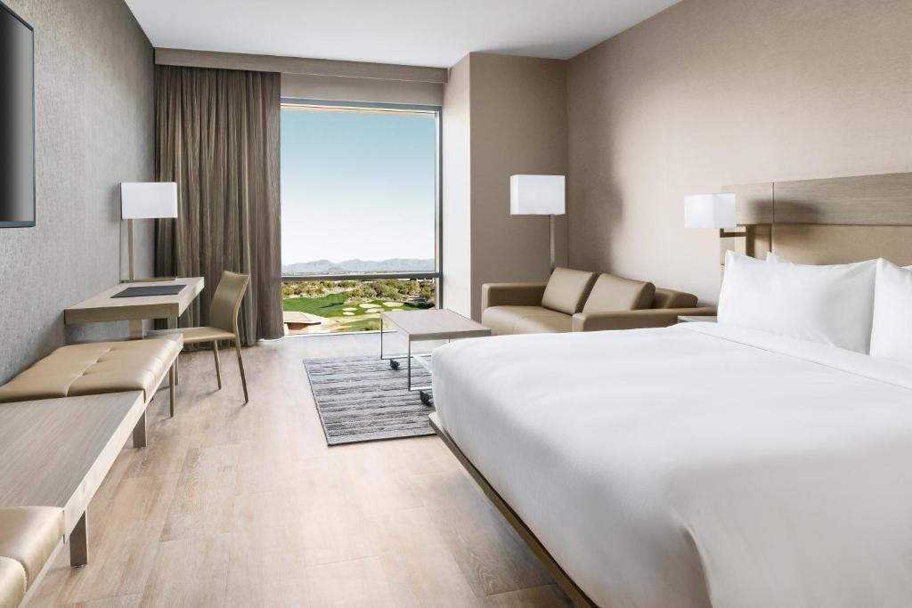 AC Hotel Scottsdale North - image 4