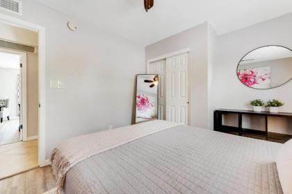 Scottsdale Paradise - image 17