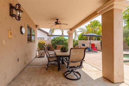 Paradise Retreat 4BR by Casago - image 15