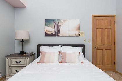 Paradise Retreat 4BR by Casago - image 3